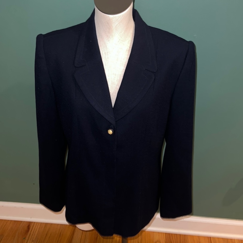 OLEG-CASSINI Womens wool‎ coat. Size 12 perfect for fall